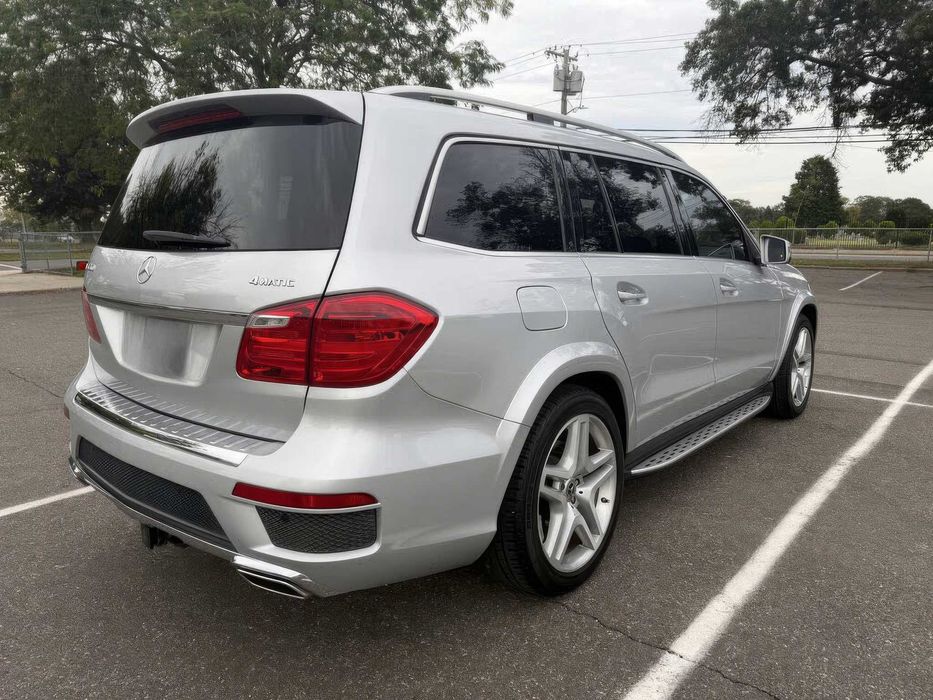 Mercedes-Benz GL-Class GL 550 4MATIC      2016