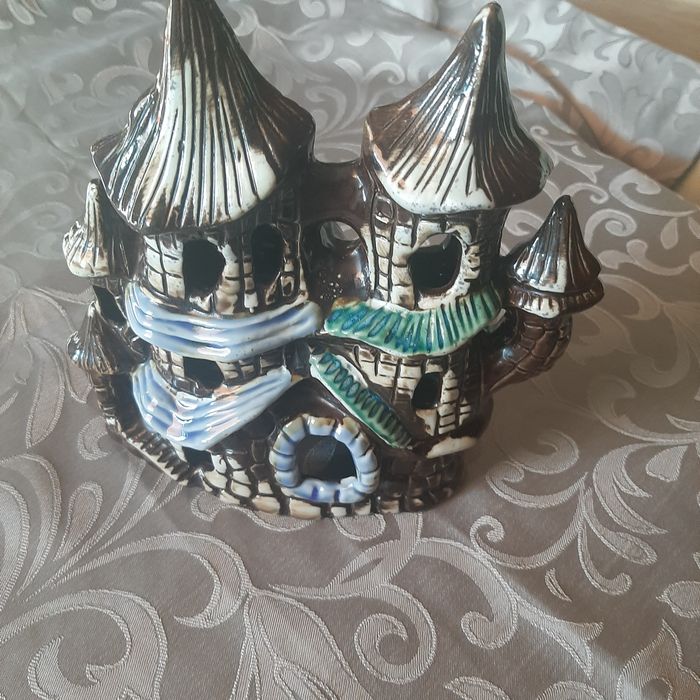 Zamek do akwarium piękny