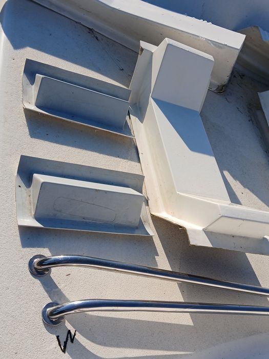 Laminaty   jachtu Skorupa .