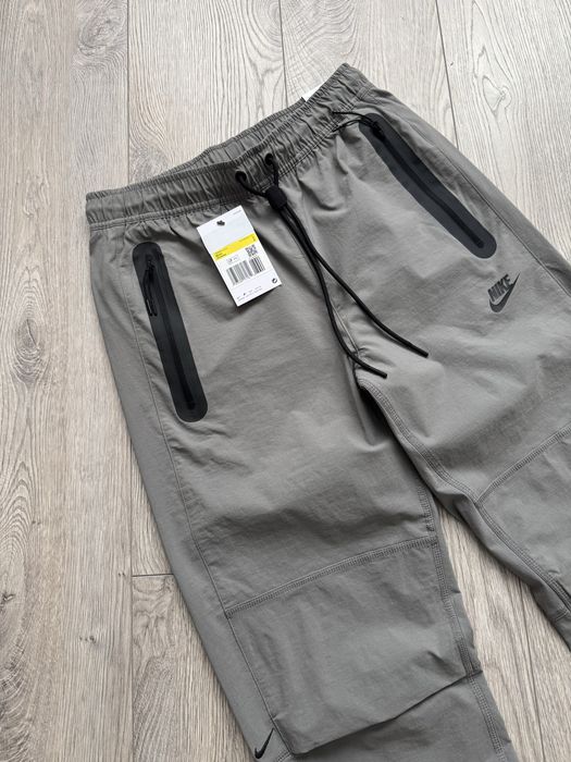 Штаны Nike Tech Fleece Woven Pant 2026