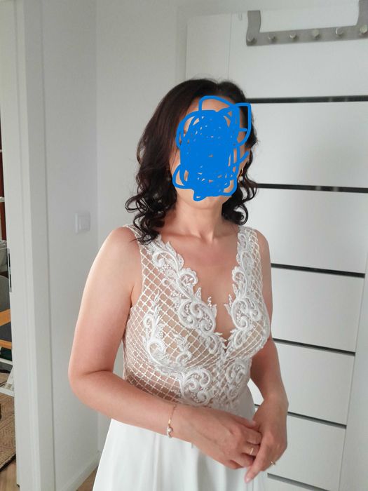 Sprzedam suknię ślubną L