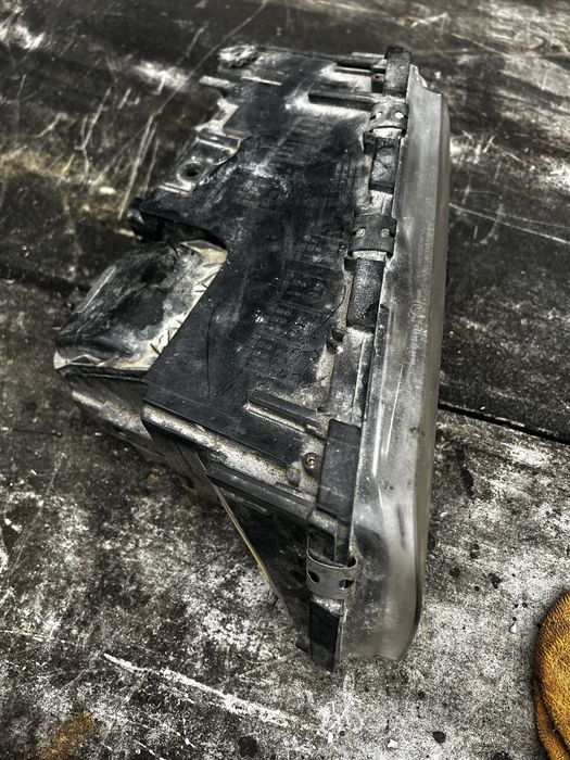 Фара BMW e38 рестайл стопи БМВ 7 серія е38