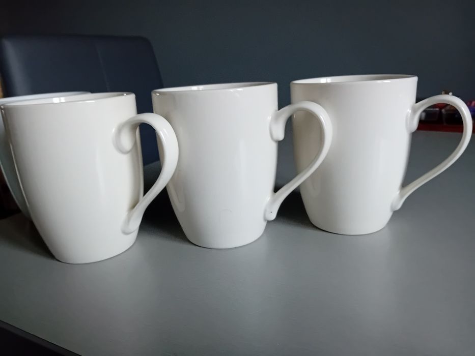 Kubki białe nowe