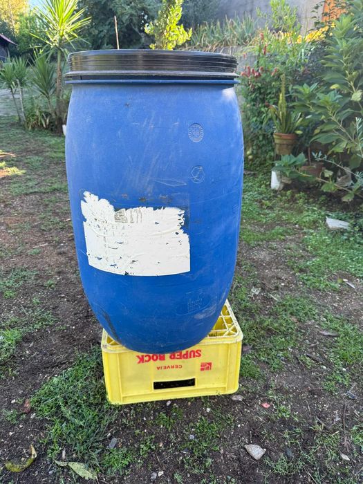 Bidões de Plástico 80 Litros com Tampa