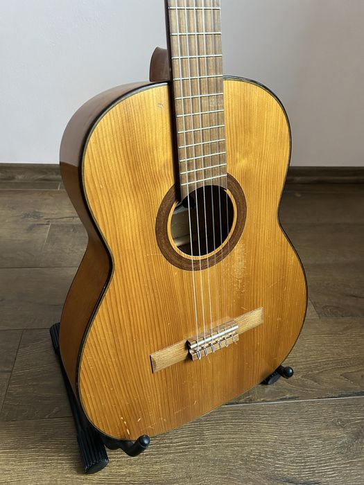 Класична гітара Cremona