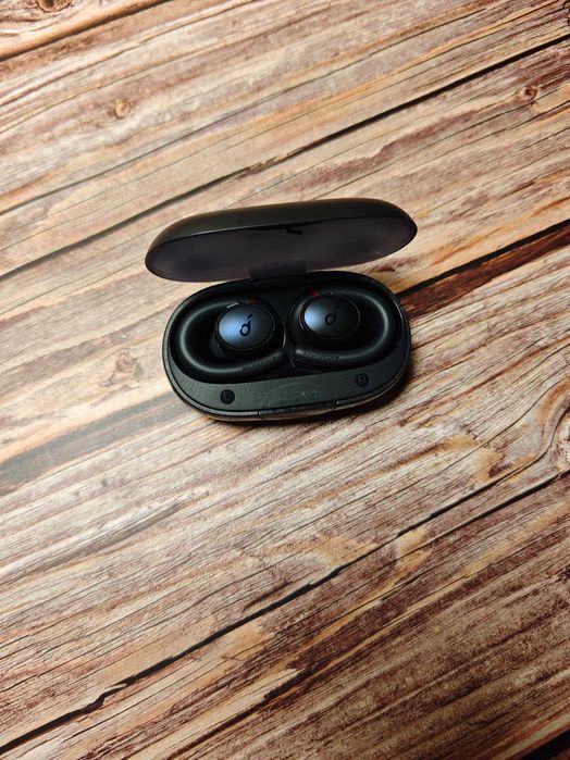 Навушники Anker Soundcore Sport X10