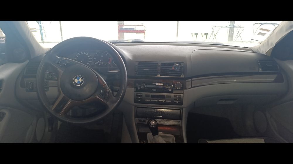 BMW 318 d Touring pack M