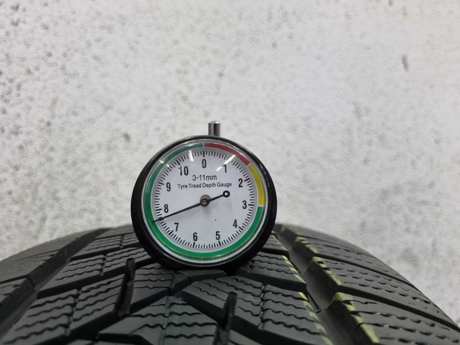 235/65/17 108V Dunlop Winter Sport 5 SUV Dot.3722R