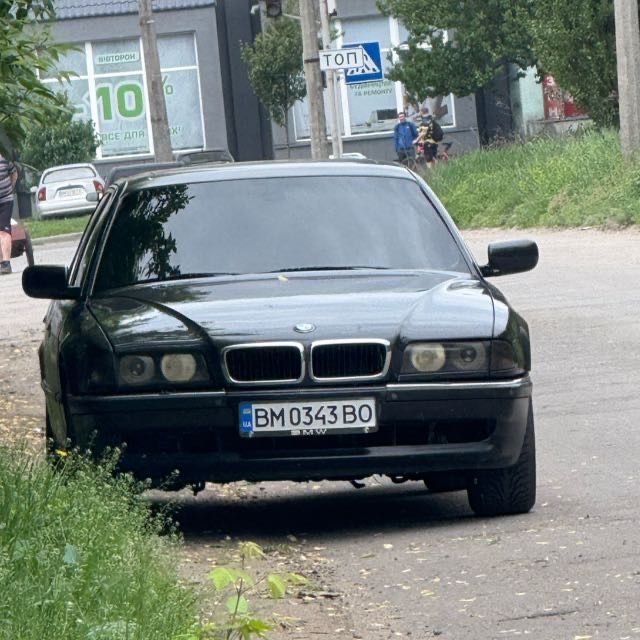 Продам BMW E38 1996 года