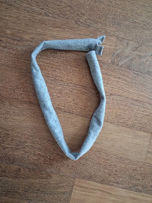 Organizer/rękaw na kable pod biurko 5 szt