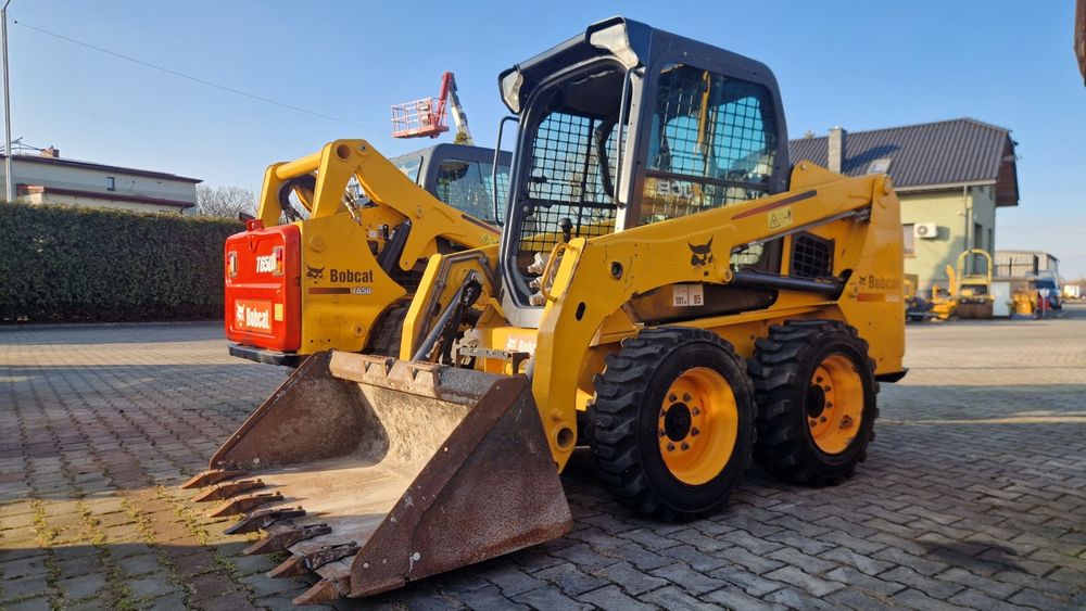 Wynajem mini ładowarka Bobcat s450 z operatorem lub bez