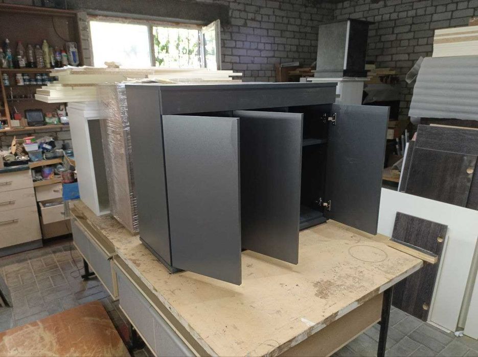 Продам тумбу под аквариум 800 х 1000 х 400