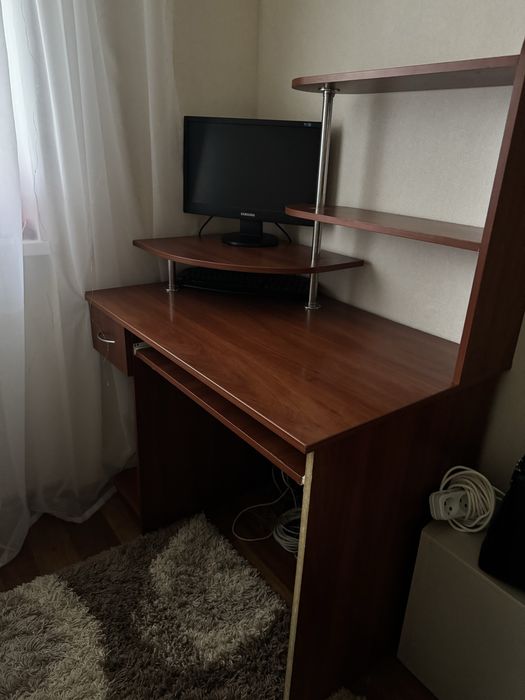Компьютерный, письменный стол