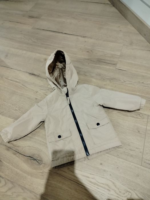 Kurtka chłopięca beżowa przeciwdeszczowa