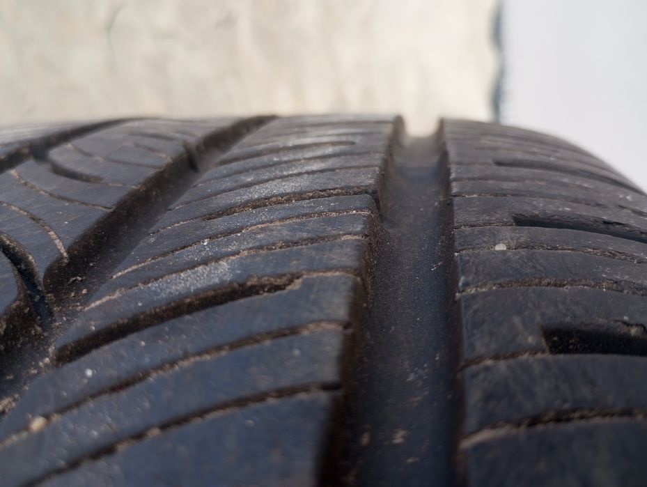 Opony 255/45 r19