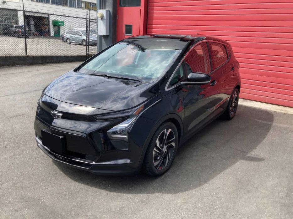 Chevrolet Bolt EV      2021