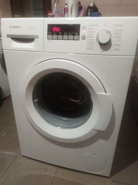 BOSCH  serie 4 (8 KG)