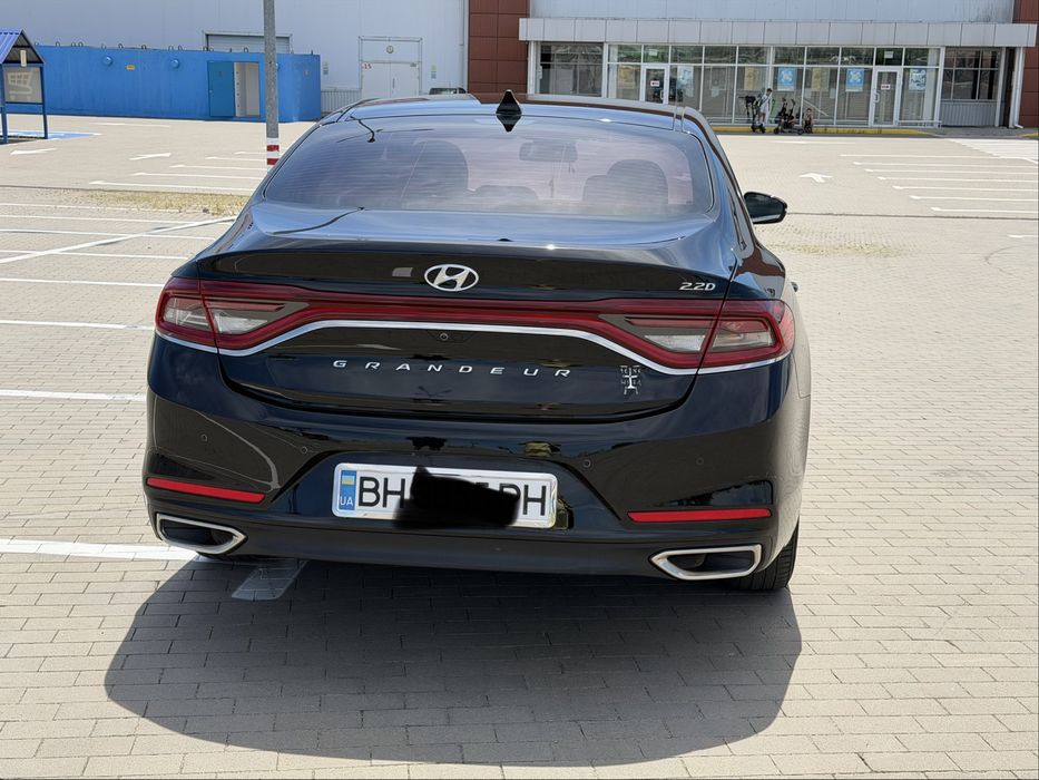 Hyundai Grandeur 2018 VIN KMHF141RBKA176804 фото оголошення 6 з 22