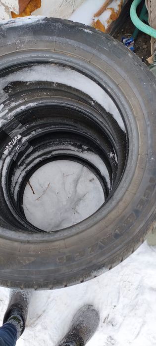 Резина 235/60/18 4 колеса