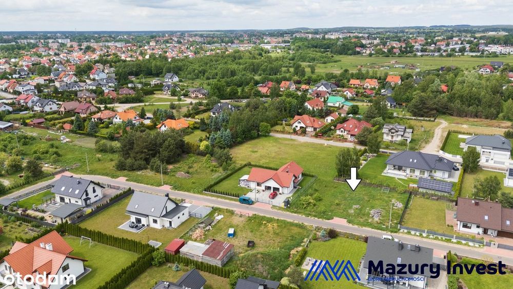 Atrakcyjna działka budowlana w Nowym Gizewie - media na działce