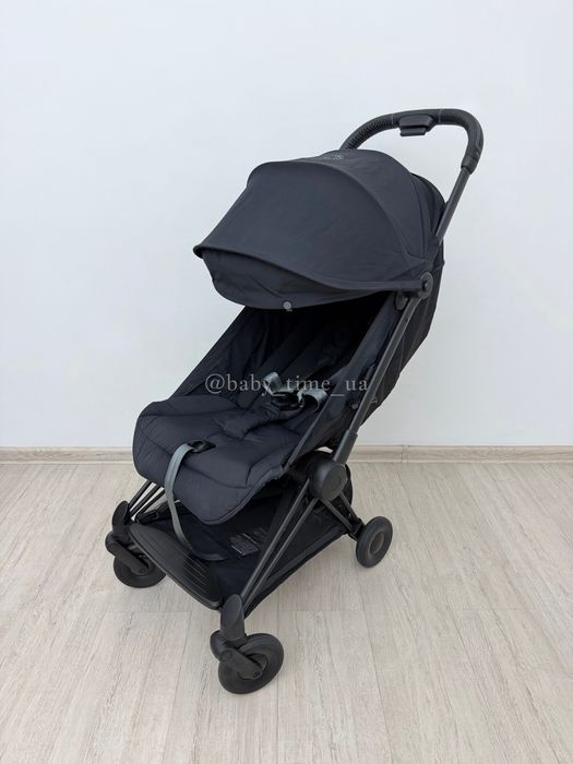 Cybex Coya Black прогулянкова коляска Сайбекс Коя