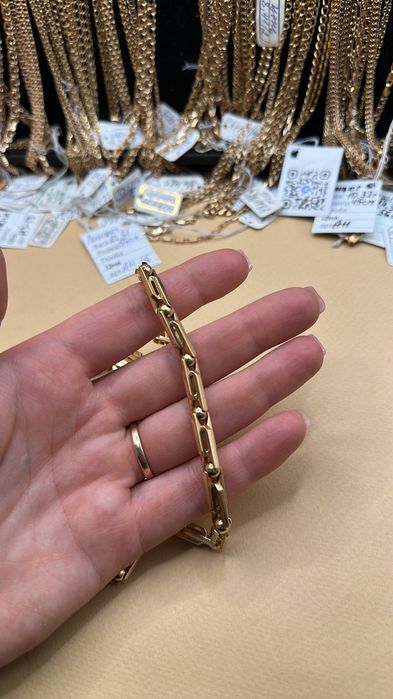 Продам золотую цепь60 см. Ручной работы 585 пробы