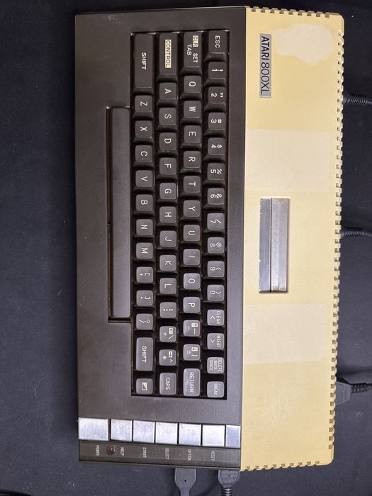 Atari 800XL 2 joye 1 kartridge kabel Video Scart zasilacz 100% sprawny