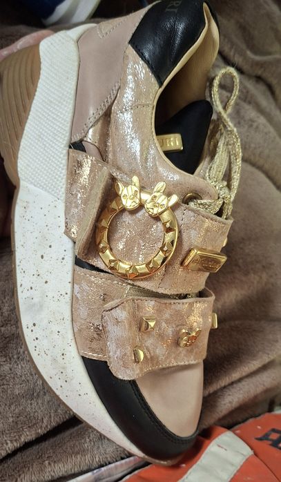 Sneakers Bamburi