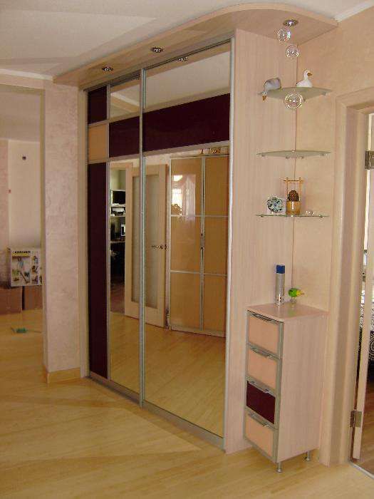 Шкаф купе угловой под заказ.