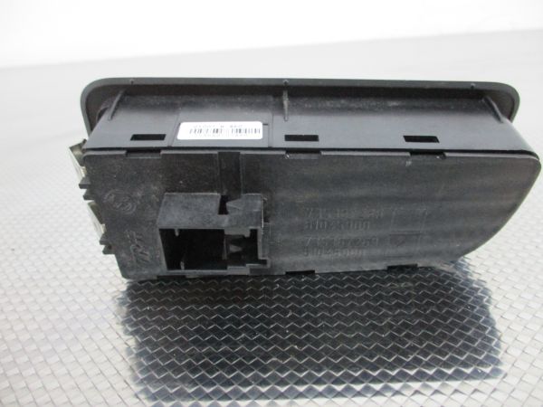 Botão / interruptor de luzes FIAT Grande Punto (199_)