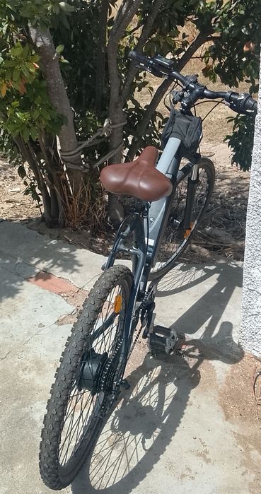 Vende se bicicleta elétrica semi nova