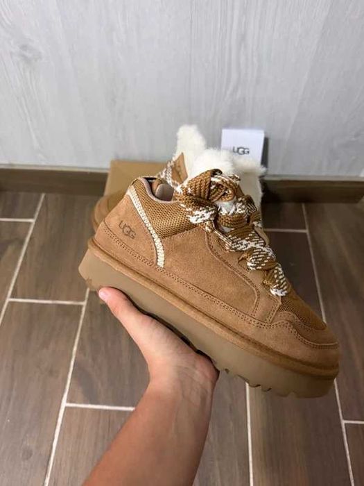 UGG Lowmel Chestnut r.37