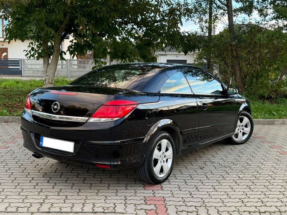 Opel Astra H cabrio 1,6 b
