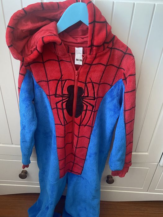 Strój Spiderman rozmiar 134