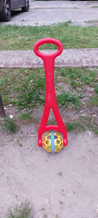 Дитяча палка каталка, Технок