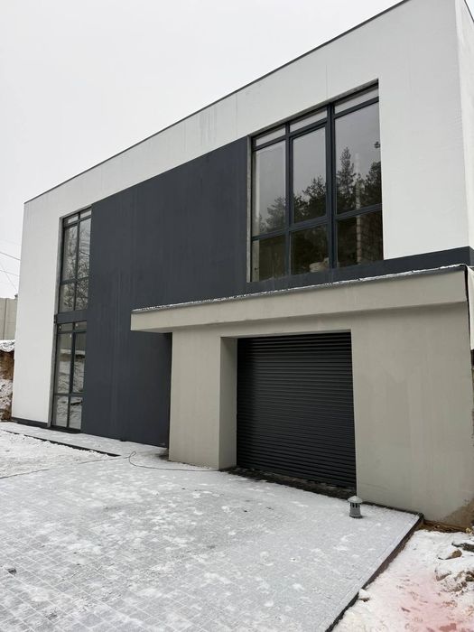 Нова пропозиція на ринку нерухомості. Двоповерховий будинок. Жихор-2.