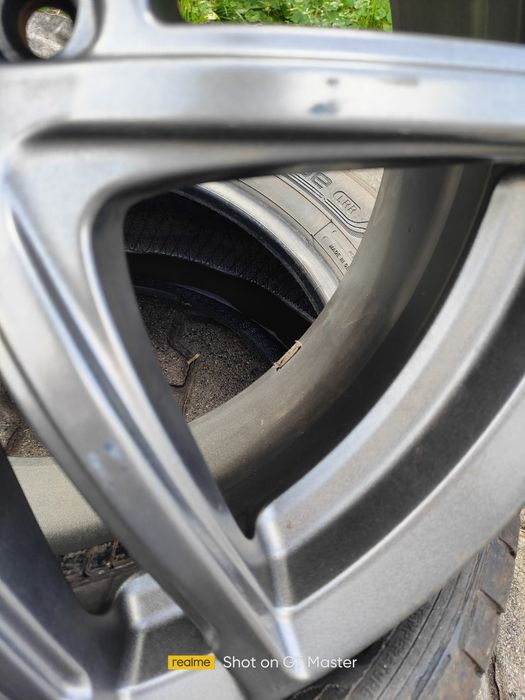 Felgi aluminiowe DEZENT 7.5JX18 5X108