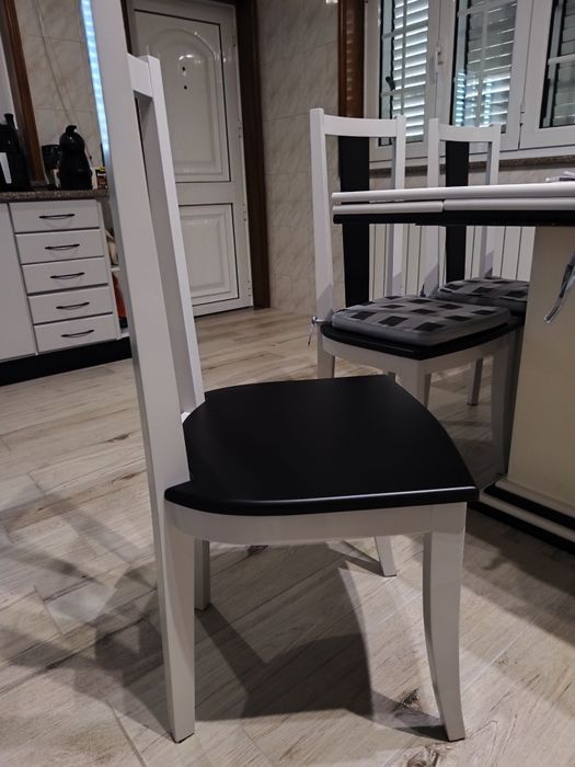 Mesa madeira maciça lacada extensível 2,44x1,10