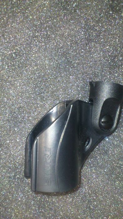 Продаю держатели  SHURE  для радиомикрофона . Переходники . Чехол Р/М