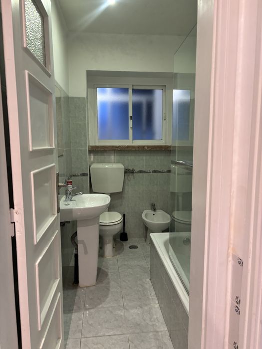 Quarto em Benfica