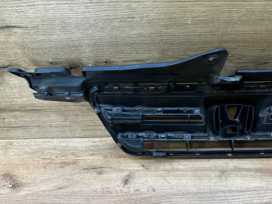 Grill atrapa zderzaka Honda Cr v Crv II lift