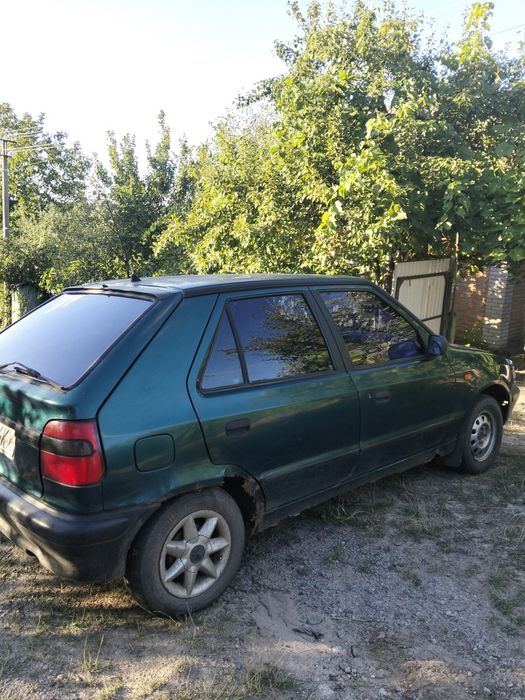 Автомобіль шкода