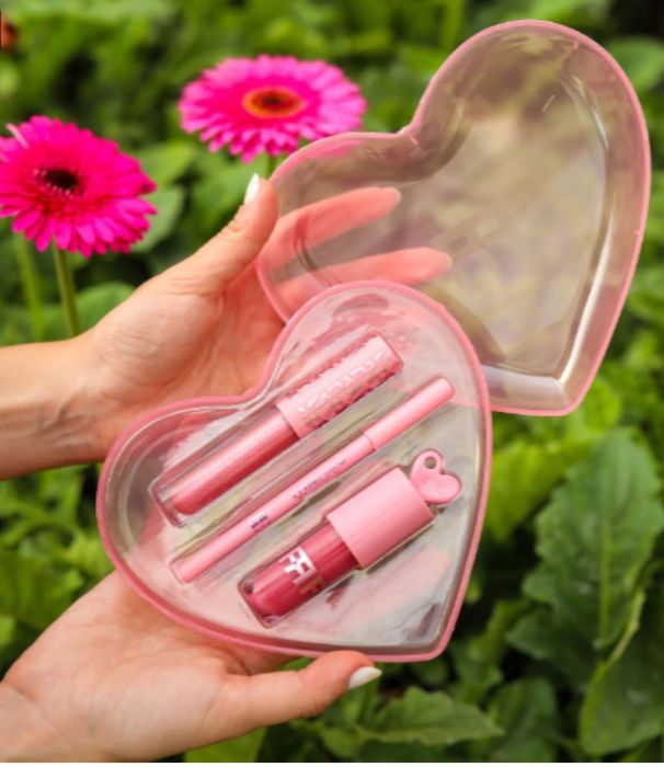 Kit Gloss e lápis Fran coração