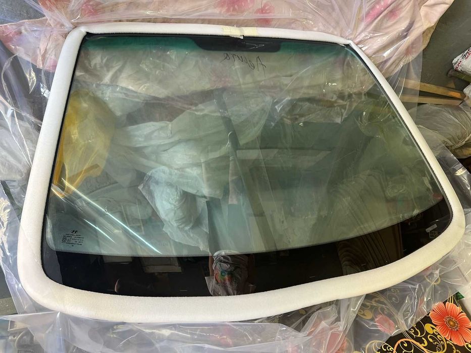 Hyundai I10 2007-2013 Лобове скло