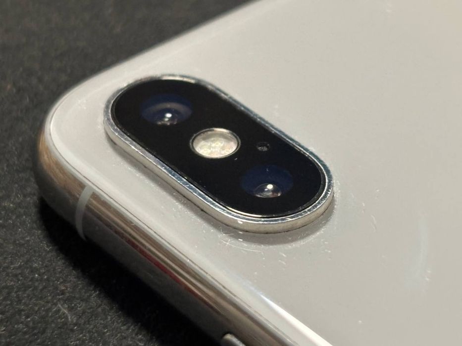 iPhone  X 64gb Neverlok