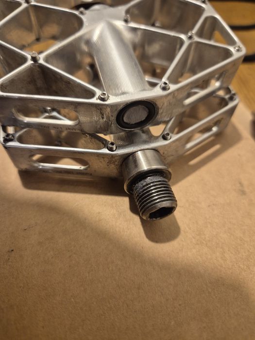 Pedały zoss tytan enduro