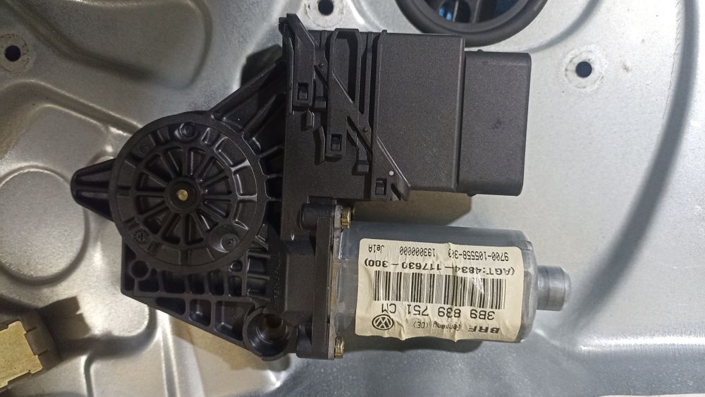Механізм склопідйомник задніх лівих дверей VW PASSAT B5
