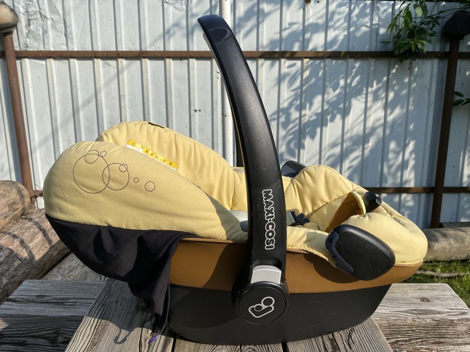 Продам автокрісло