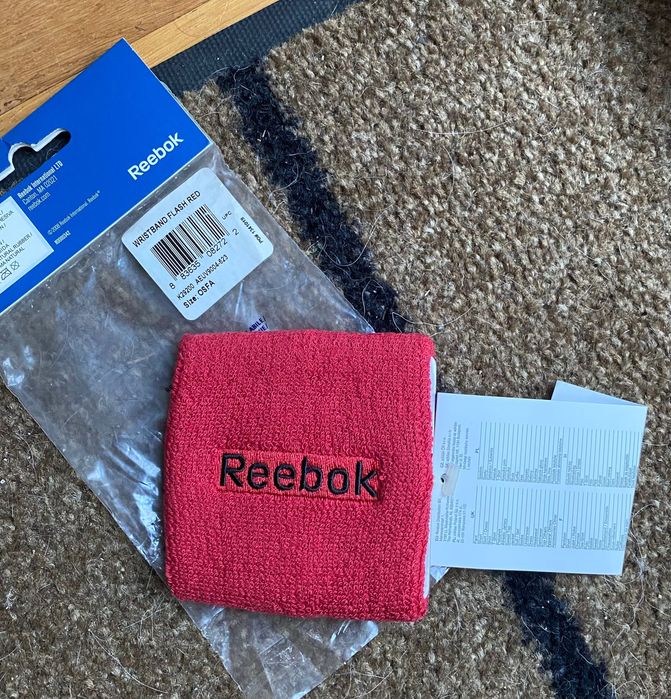 Opaska przeciw potna na nadgarstek Nike Reebok Nowe