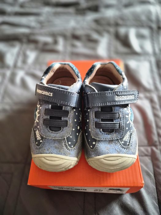 Biomecanics Снікерcи 241109 A556 (22р., устілка 14см)
Снікерcи 241109